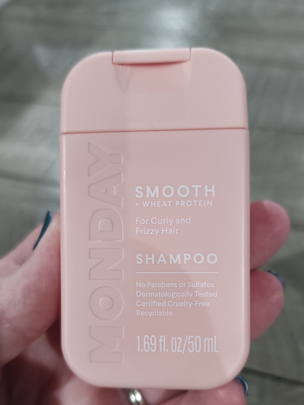 NWT TRAVEL SIZE Monday Shampoo & Conditiiner Bundle - Picture 2 of 3